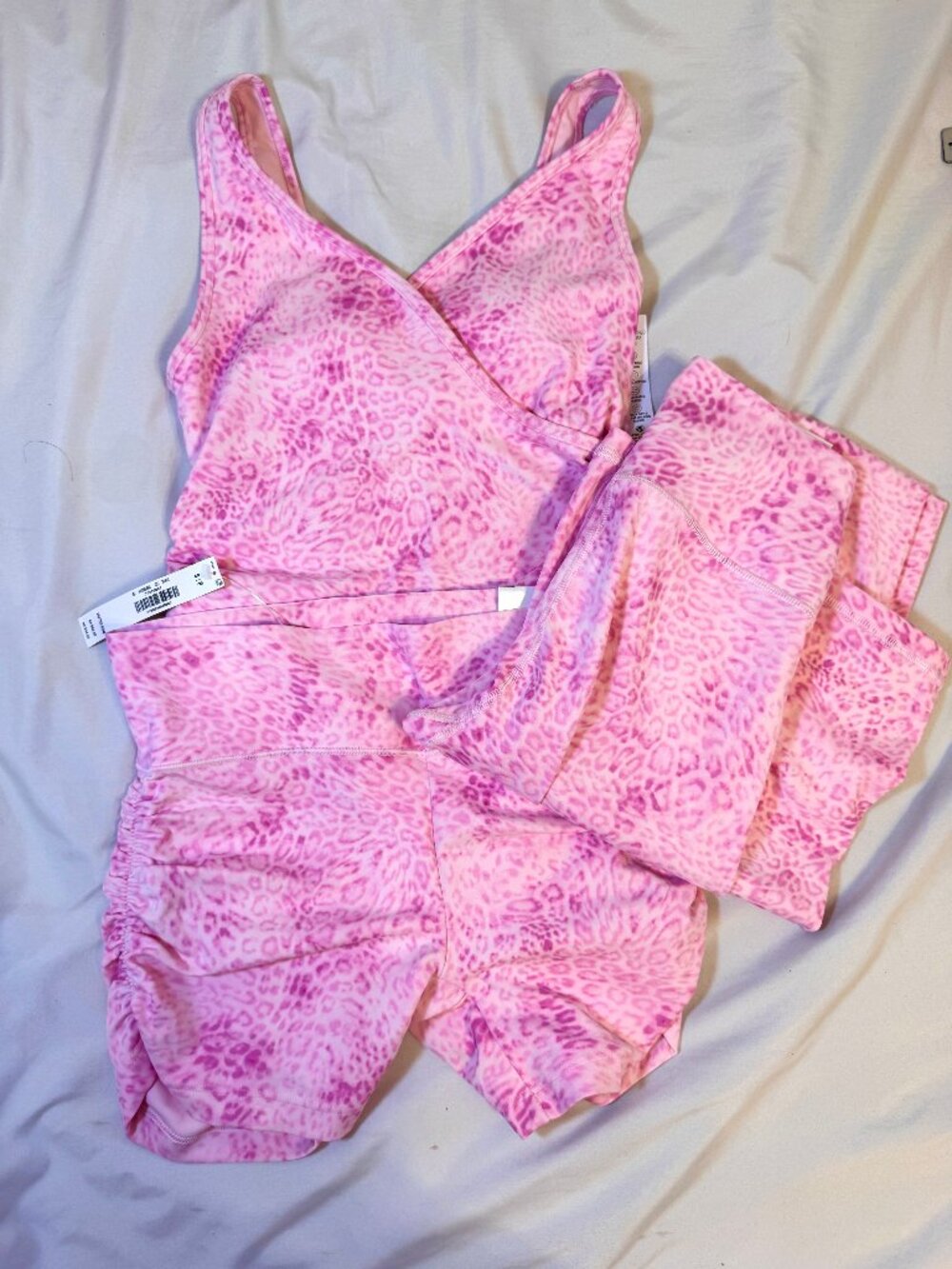 VS Pink Relay Ruched Sports Set